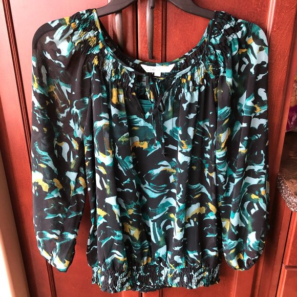 2/$15 Cleo Blouse NWOT - Picture 2 of 5